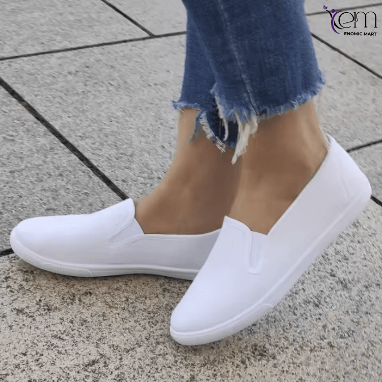 Wholesale Custom Classic Fashion Women's Canvas Shoes Cheap Canvas Slip-on Shoes Wholesale