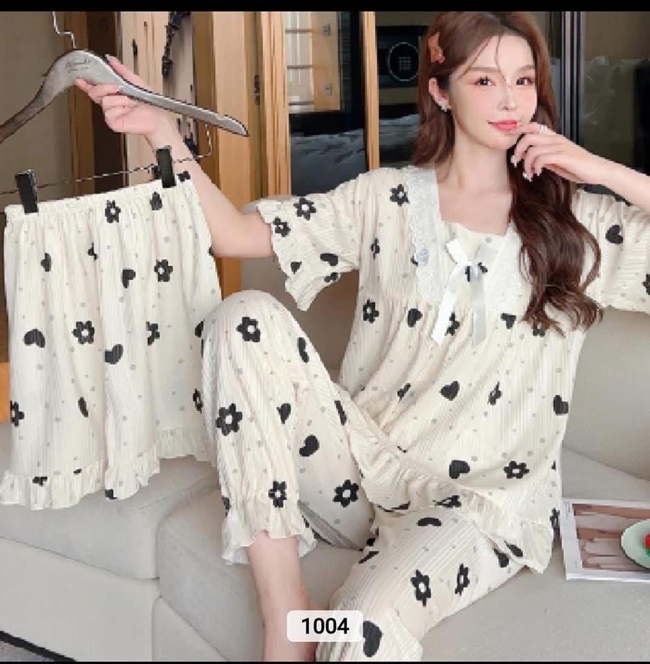 Hot selling women's pajamas
